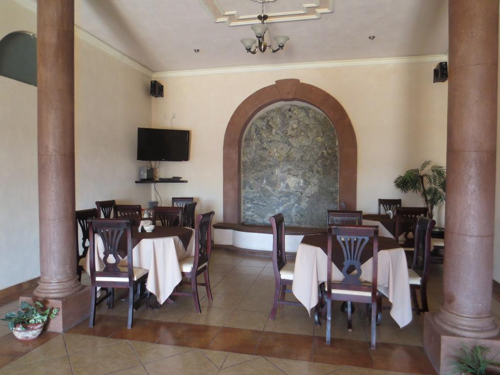 Casa Celia Hotel Restaurante Bernal Luaran gambar