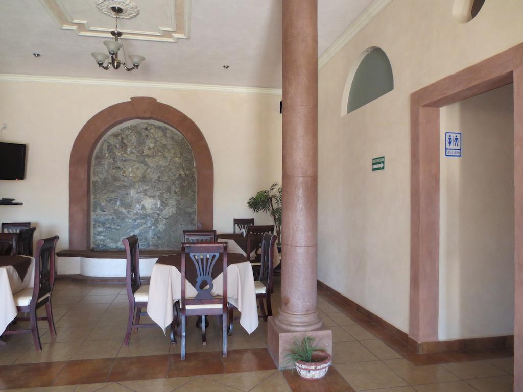 Casa Celia Hotel Restaurante Bernal Luaran gambar