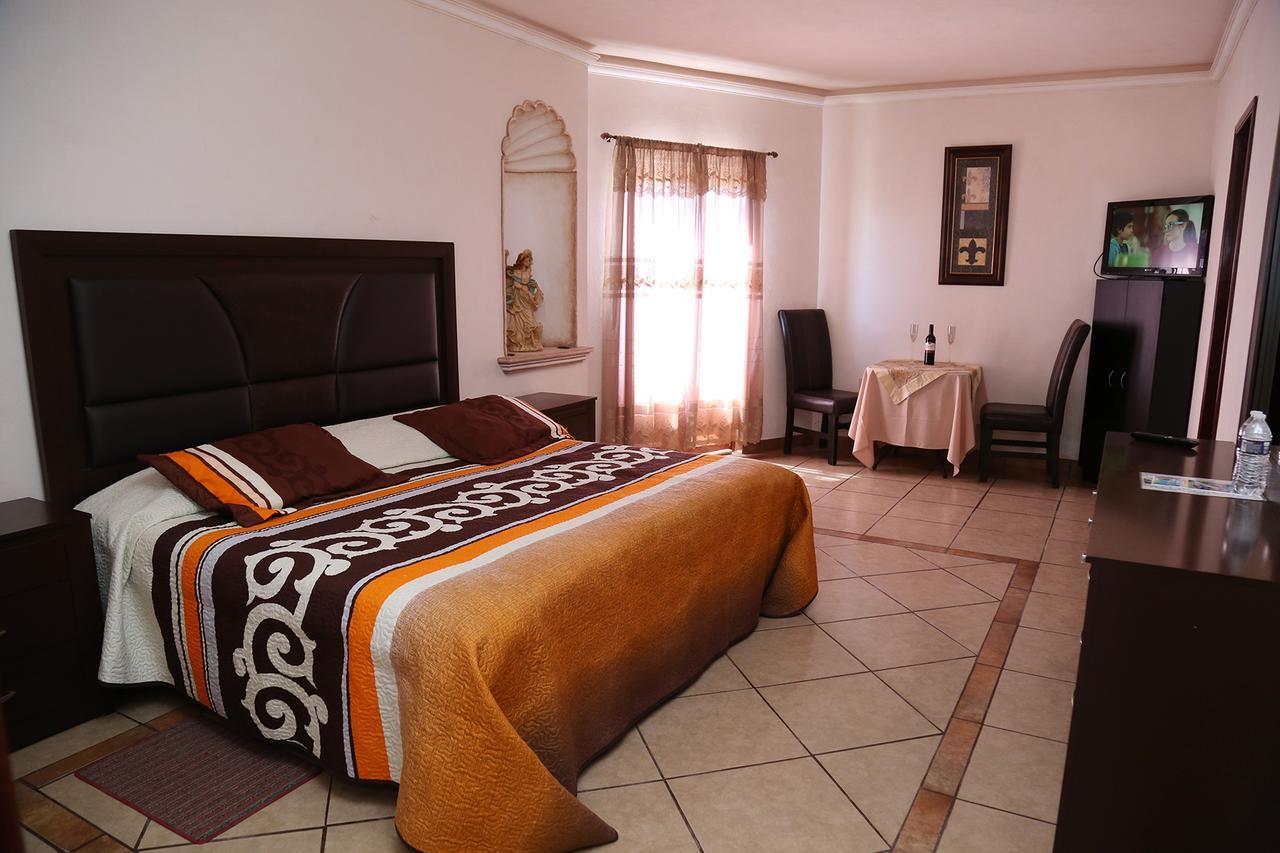 Casa Celia Hotel Restaurante Bernal Luaran gambar