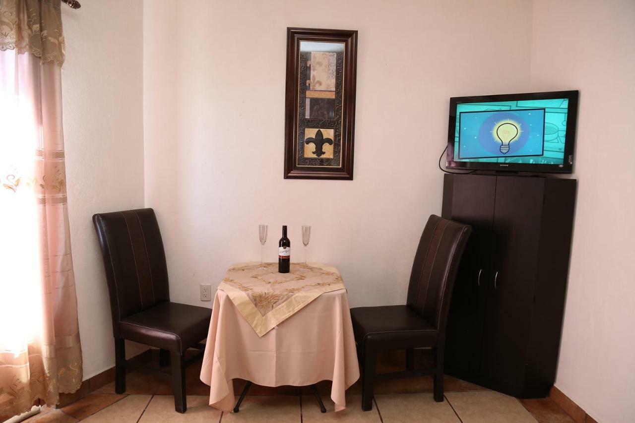 Casa Celia Hotel Restaurante Bernal Luaran gambar